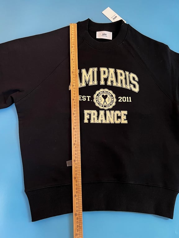 Ami Paris France Est. 2011 Sweatshirt - 14