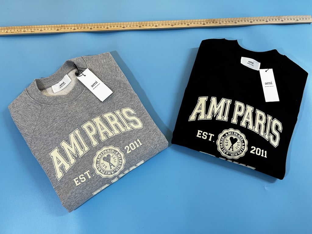 Ami Paris France Est. 2011 Sweatshirt - 37