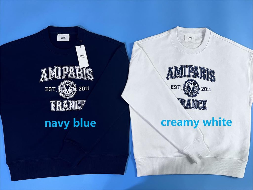 Ami Paris Embroidered Logo Sweatshirt Nautic Blue - 56