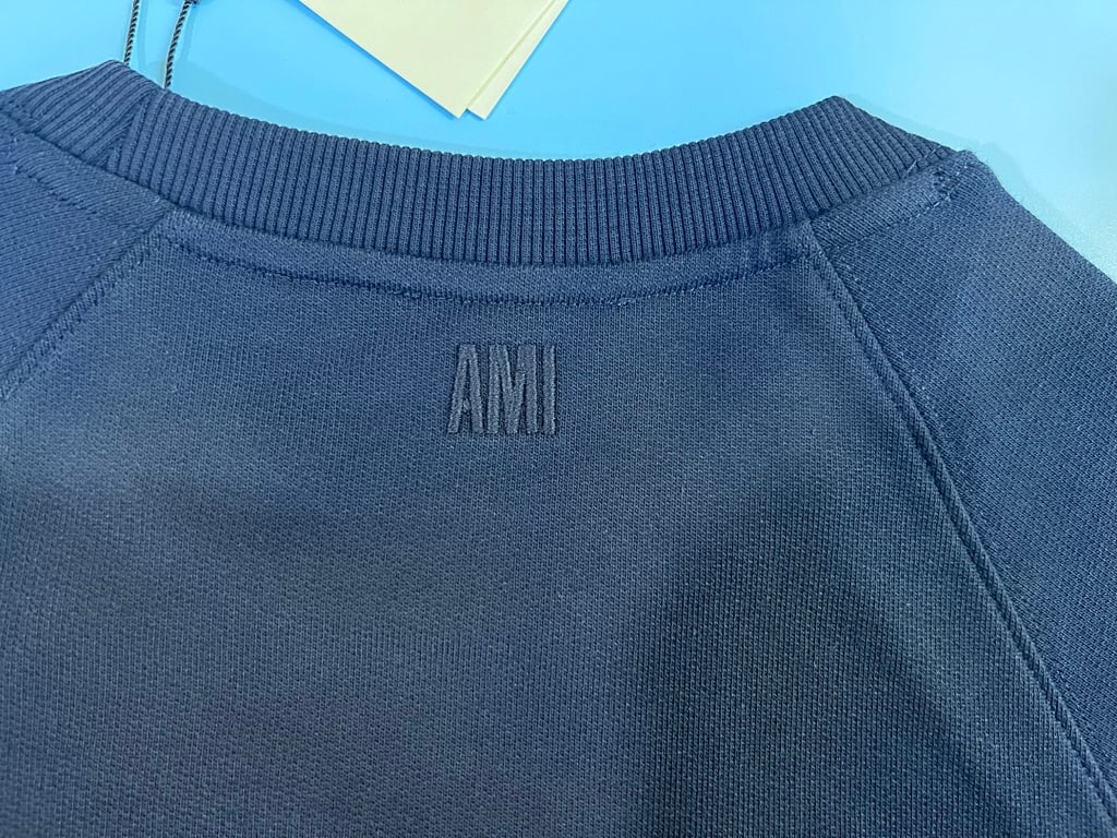Ami Paris Ami de Coeur Crewneck Sweatshirt - 46