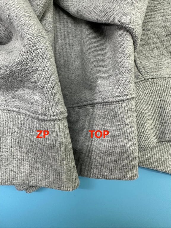 Ami Paris Ami de Coeur Sweatshirt Grey - 24