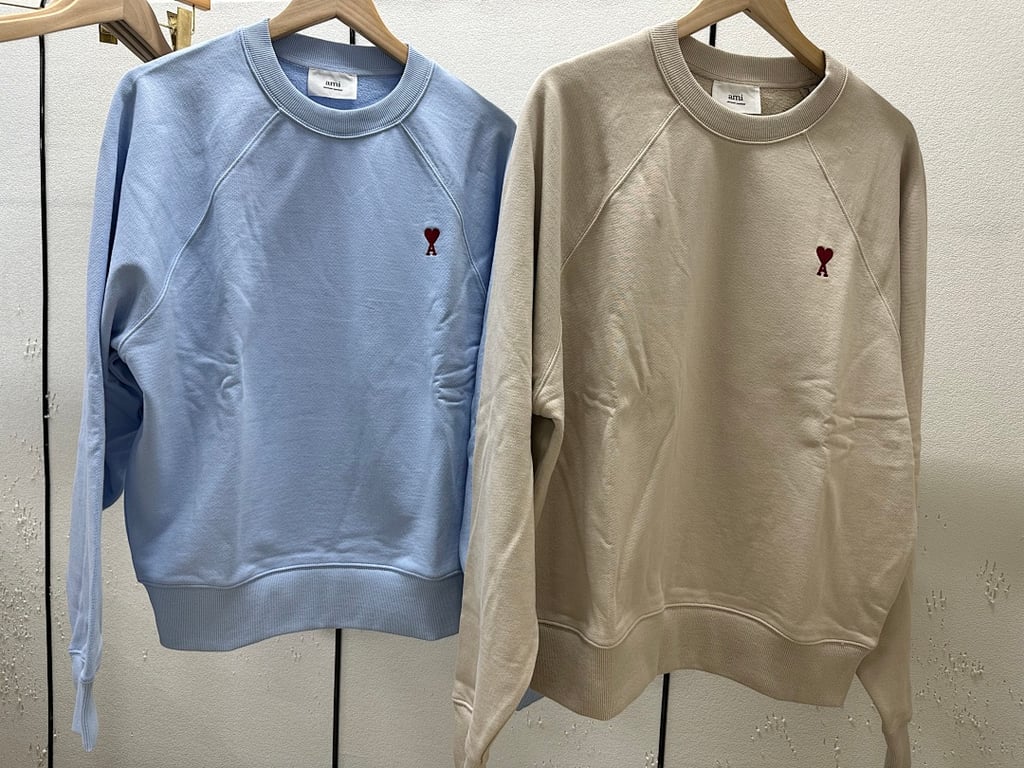 Ami Paris Ami de Coeur Raglan Sweatshirt Beige - 24