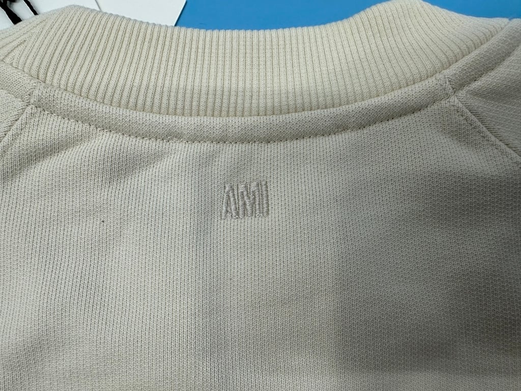 Ami Paris Ami de Coeur Crewneck Sweatshirt Cream - 39