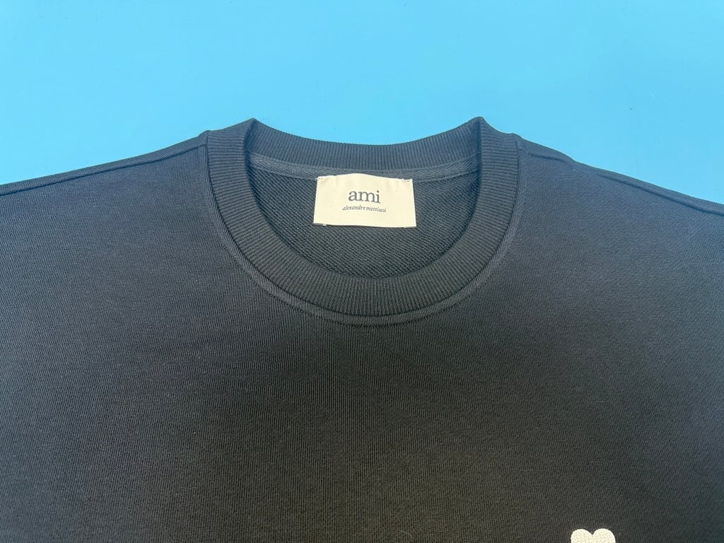 Ami Paris Ami de Coeur Navy Sweatshirt - 47
