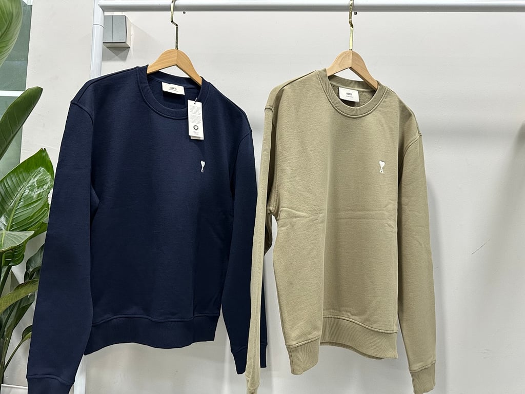 Ami Paris Ami de Coeur Navy Sweatshirt - 6