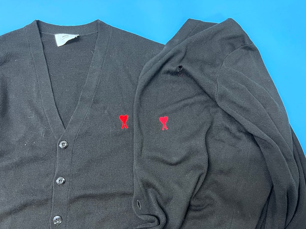 Ami Paris Small Heart Logo Cardigan Black - 10