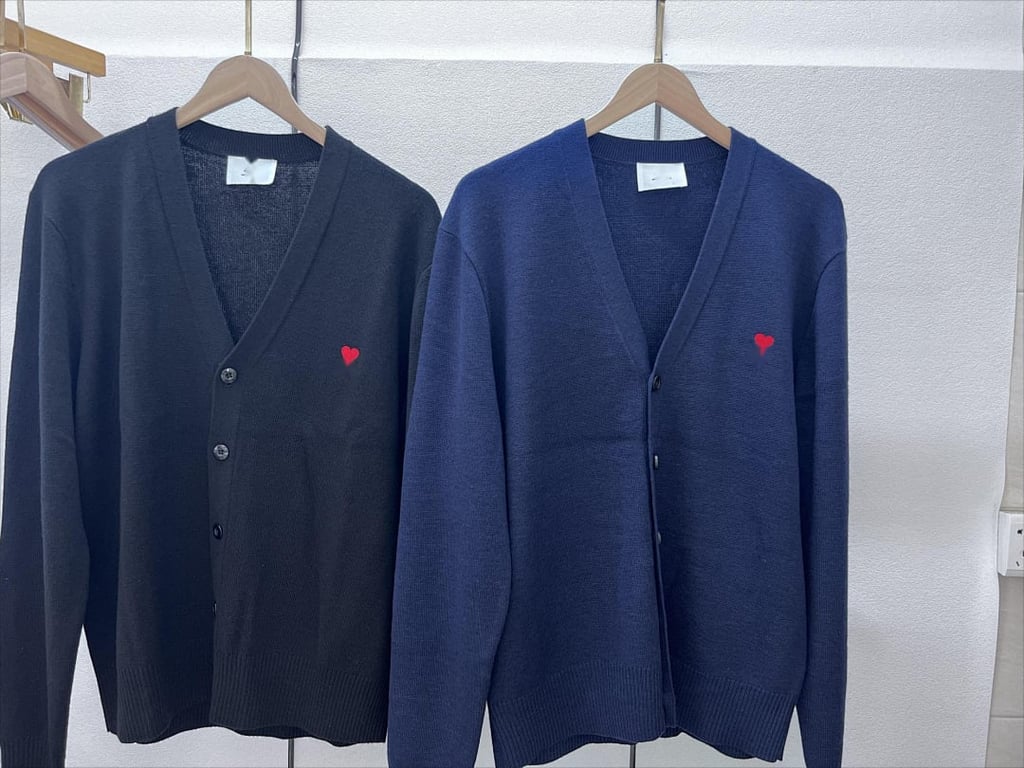 Ami Paris Small Heart Logo Cardigan Black - 65