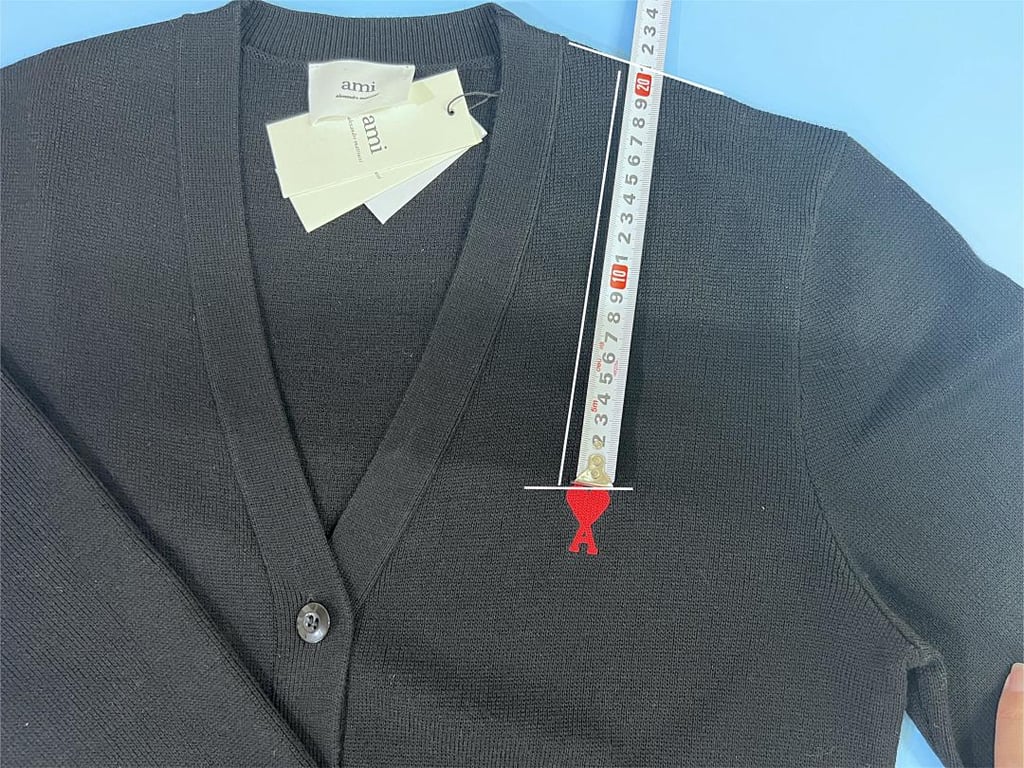 Ami Paris Small Heart Logo Cardigan Black - 76