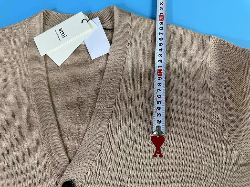 Ami Paris Ami de Coeur Cardigan Beige - 26