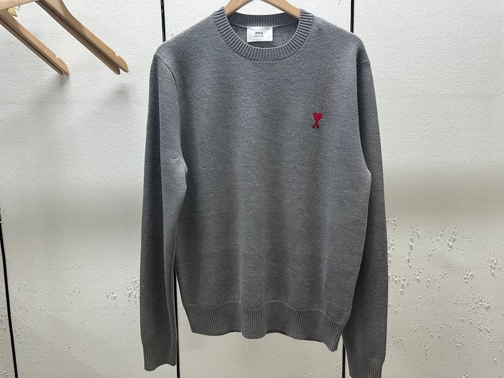 Ami Paris Classic Small Logo Crewneck Sweater - 38