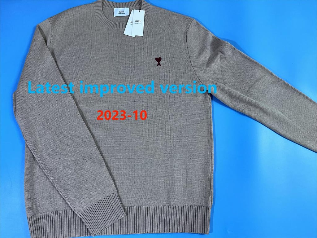 Ami Paris Classic Small Logo Crewneck Sweater - 49