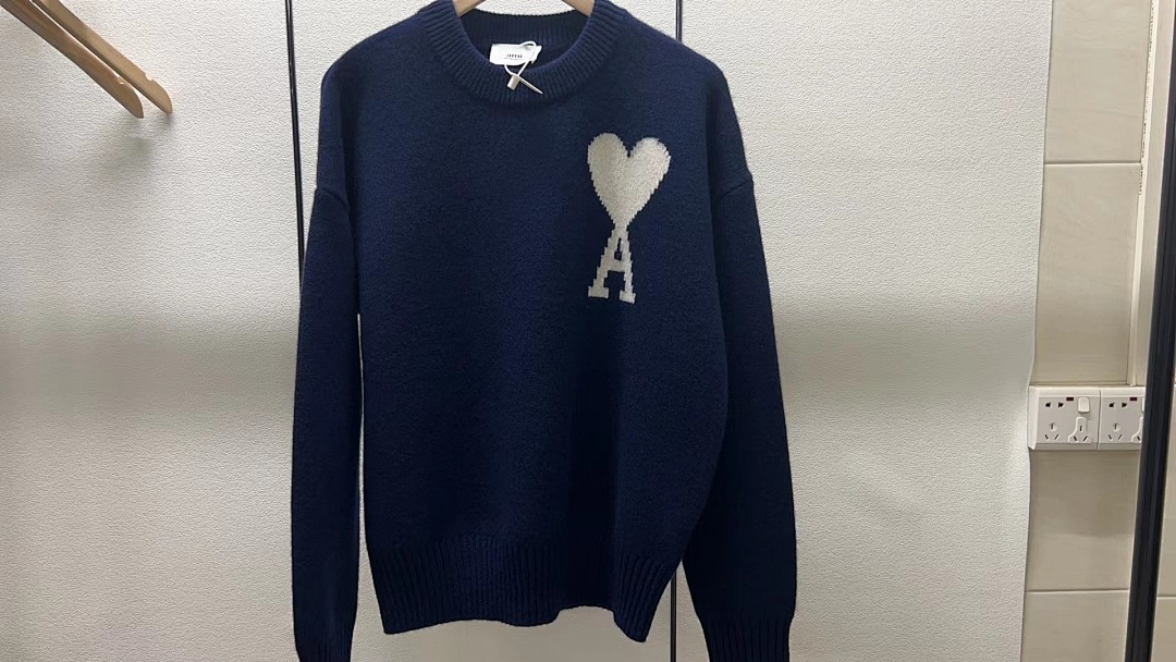 Ami Paris Ami de Coeur Cashmere Sweater - 28