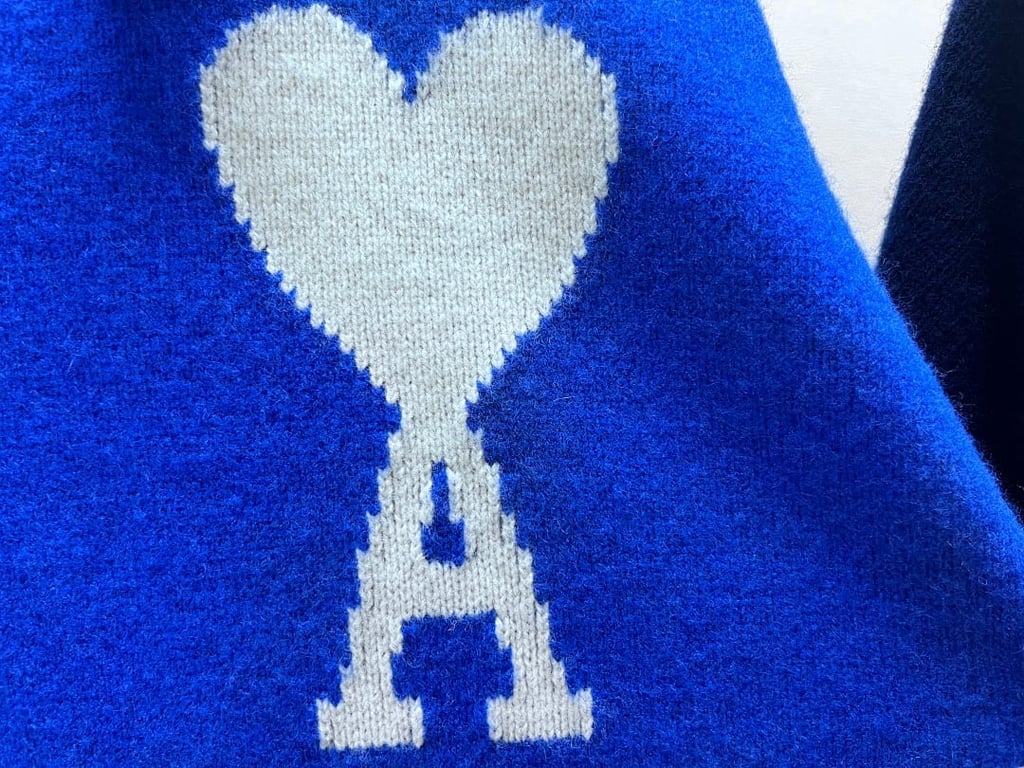 Ami Paris Ami de Coeur Cashmere Sweater - 54