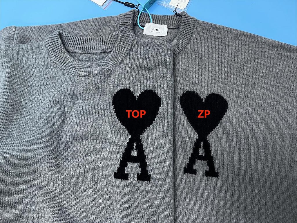 Ami Paris Big Heart Grey Sweater - 19