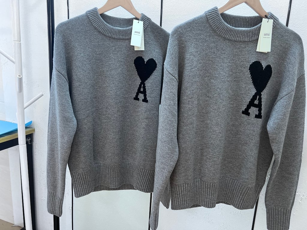 Ami Paris Big Heart Grey Sweater - 36