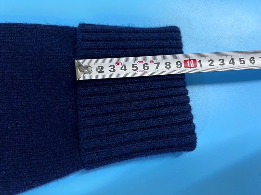 Ami Paris Ami de Coeur Cardigan Navy - 27