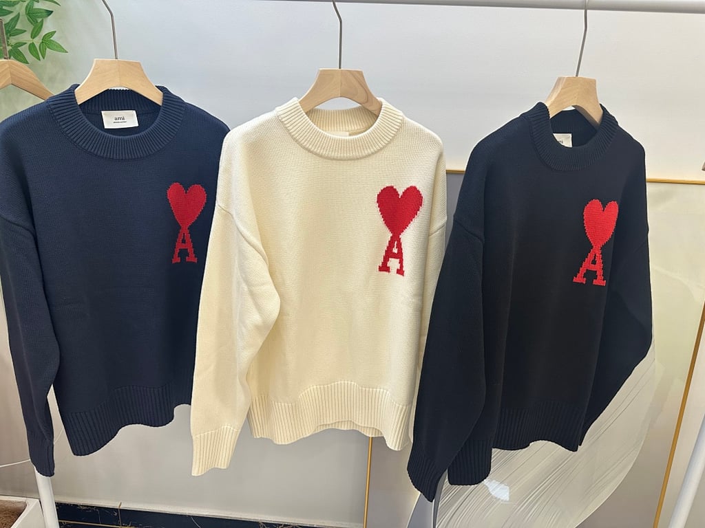 Ami Paris Ami de Coeur Crewneck Sweater - 21
