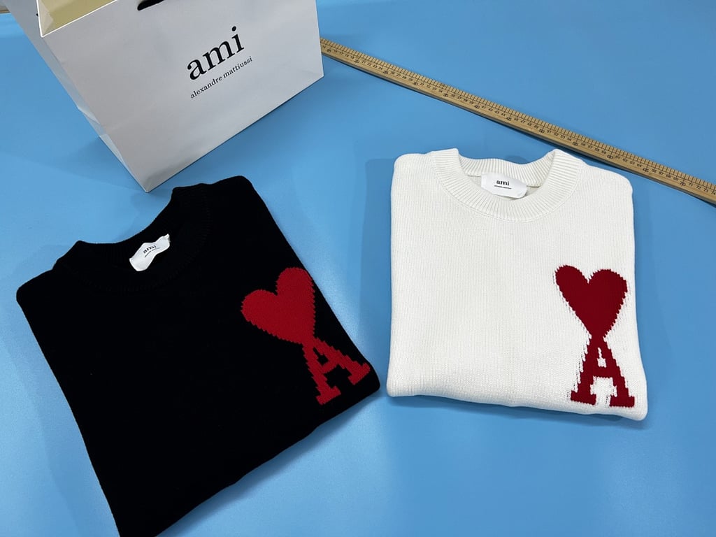 Ami Paris Ami de Coeur Crewneck Sweater - 47