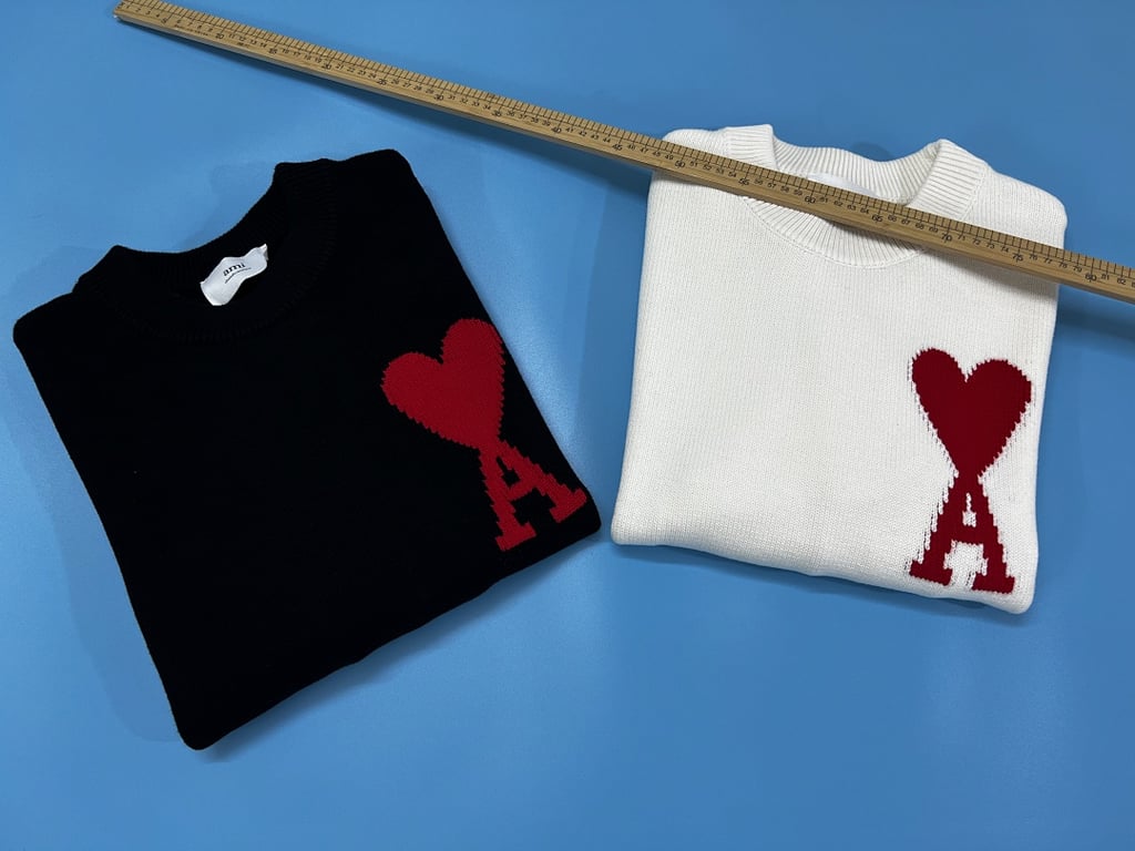 Ami Paris Ami de Coeur Crewneck Sweater - 50