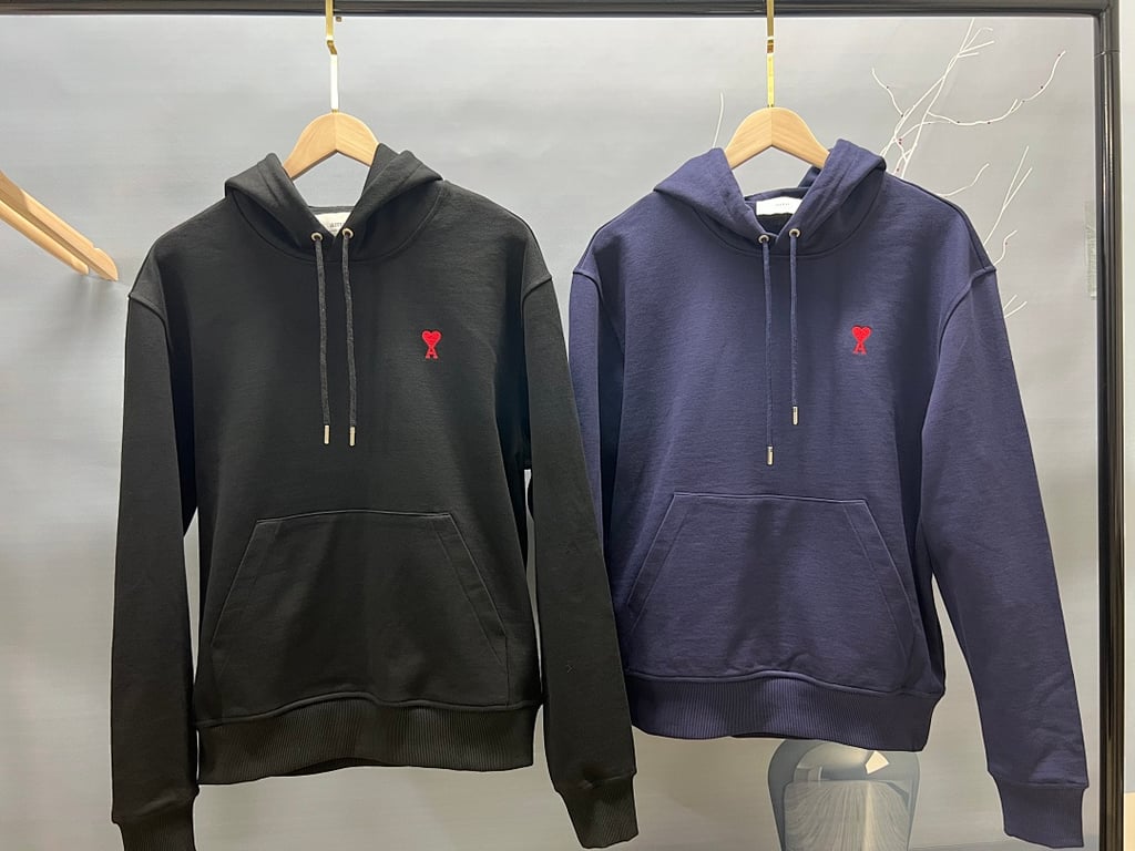 Ami Paris Small Heart Logo Hoodie - 22