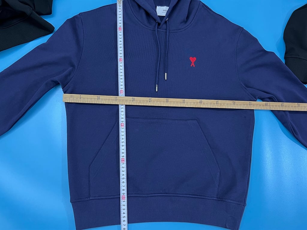 Ami Paris Small Heart Logo Hoodie - 66