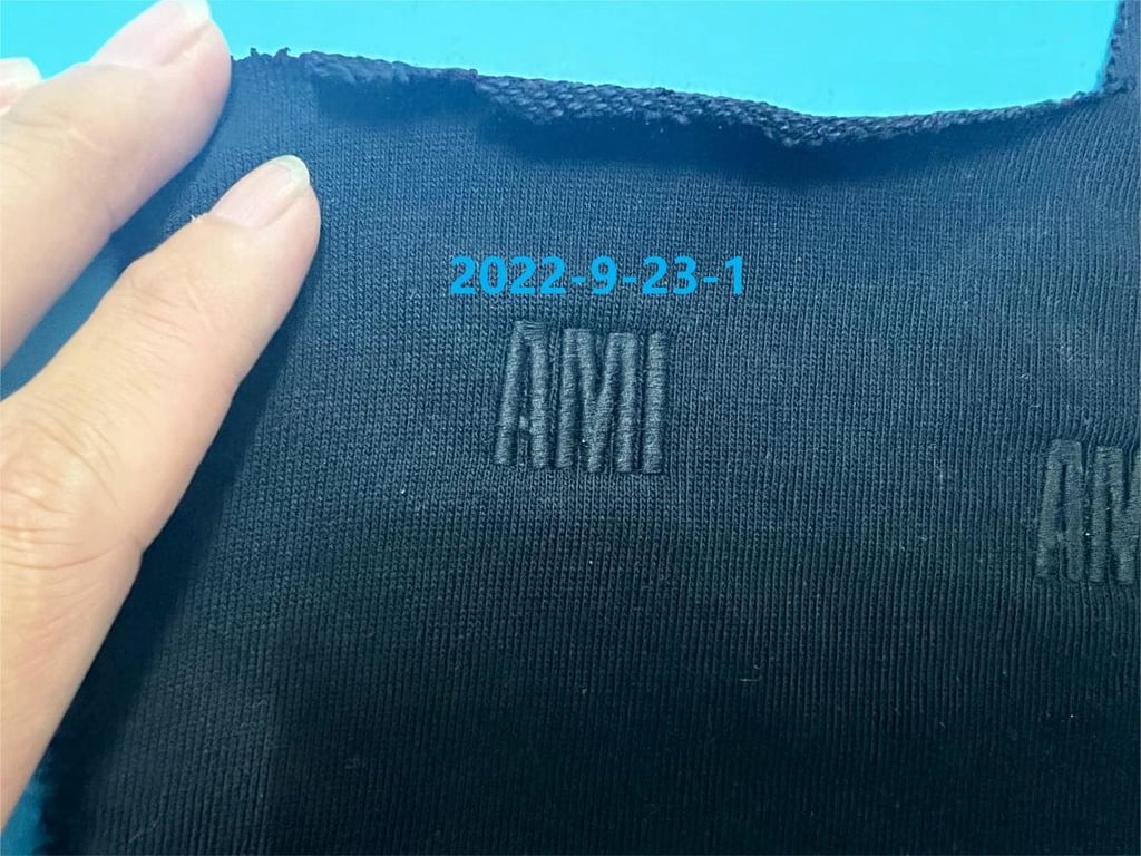 Ami Paris Ami de Coeur Hoodie Light Blue - 82