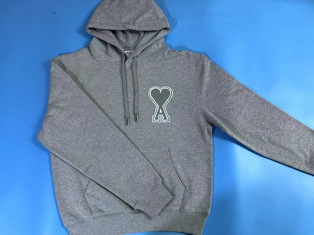 Ami Paris Ami de Coeur 3D Badge Hoodie Black - 38