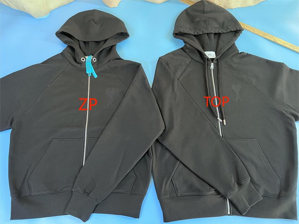 Ami Paris Ami de Coeur Macaron Zip Hoodie - 27