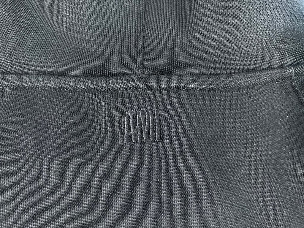 Ami Paris Ami de Coeur Raglan Hoodie - 17
