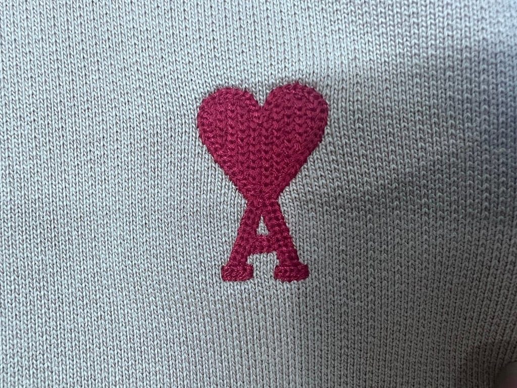 Ami Paris Ami de Coeur Raglan Hoodie - 47