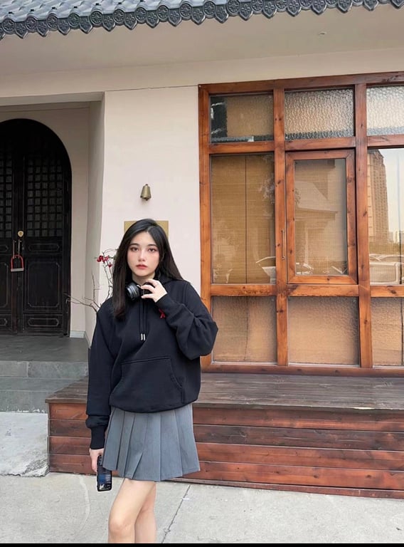Ami Paris Ami de Coeur Raglan Hoodie - 52