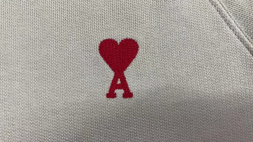 Ami Paris Ami de Coeur Raglan Hoodie - 73