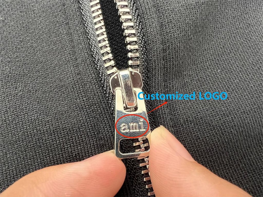 Ami Paris Ami de Coeur Zip Hoodie - 14