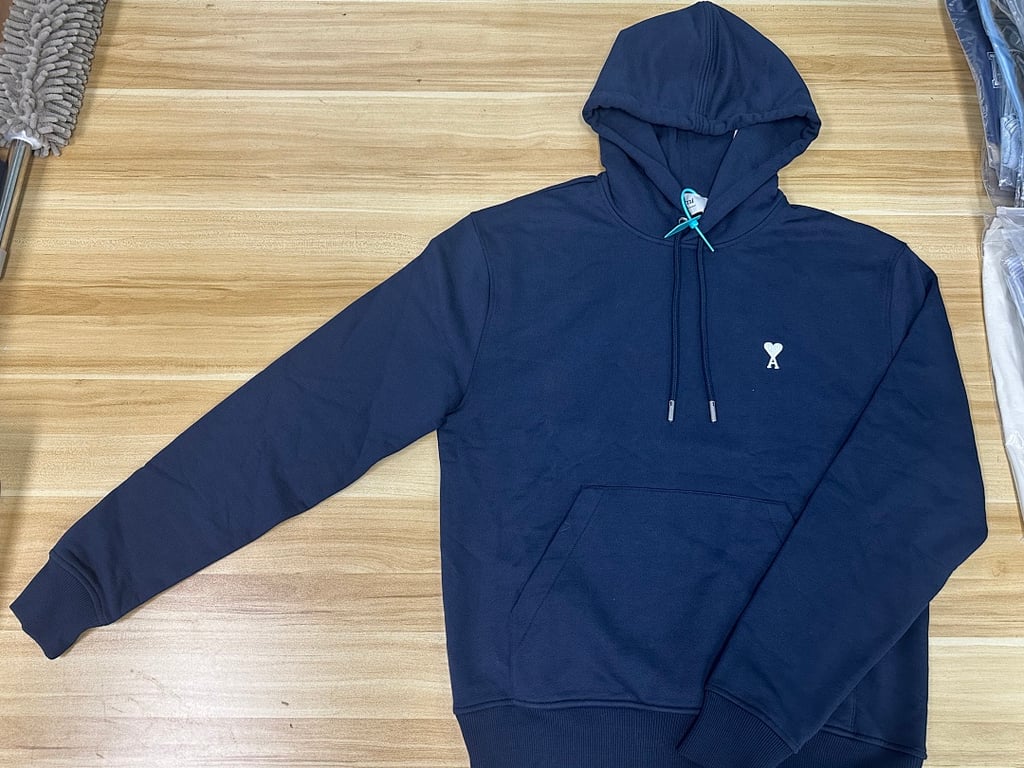 Ami Paris Ami de Coeur White Badge Hoodie Navy - 12