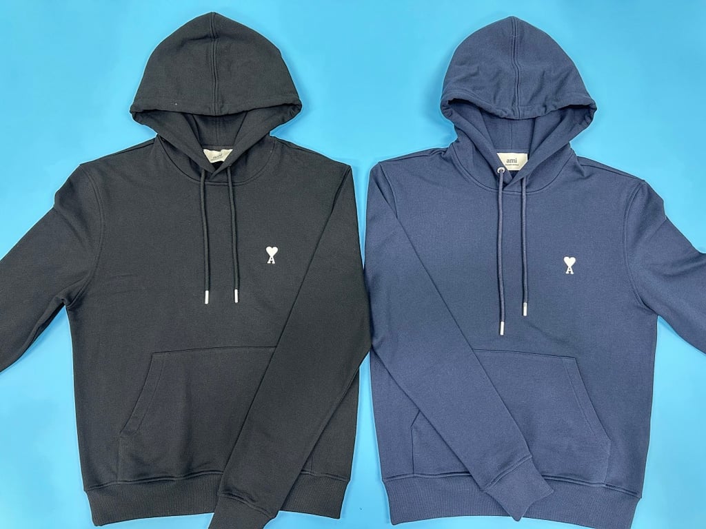 Ami Paris Ami de Coeur White Badge Hoodie Navy - 31