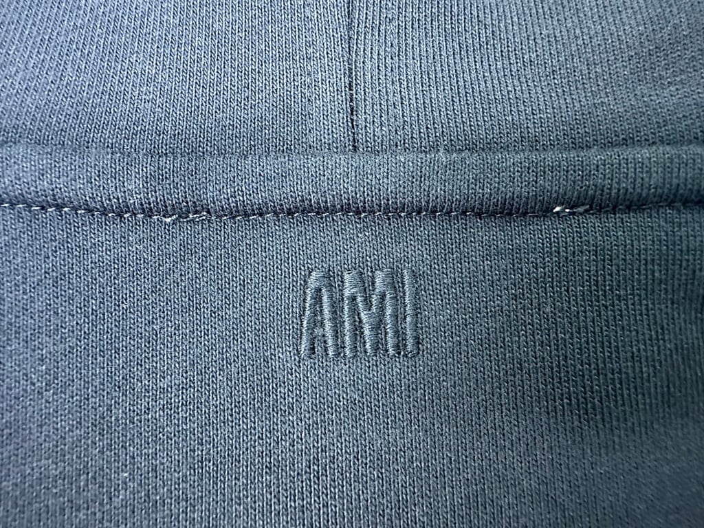 Ami Paris Ami de Coeur White Badge Hoodie Navy - 4