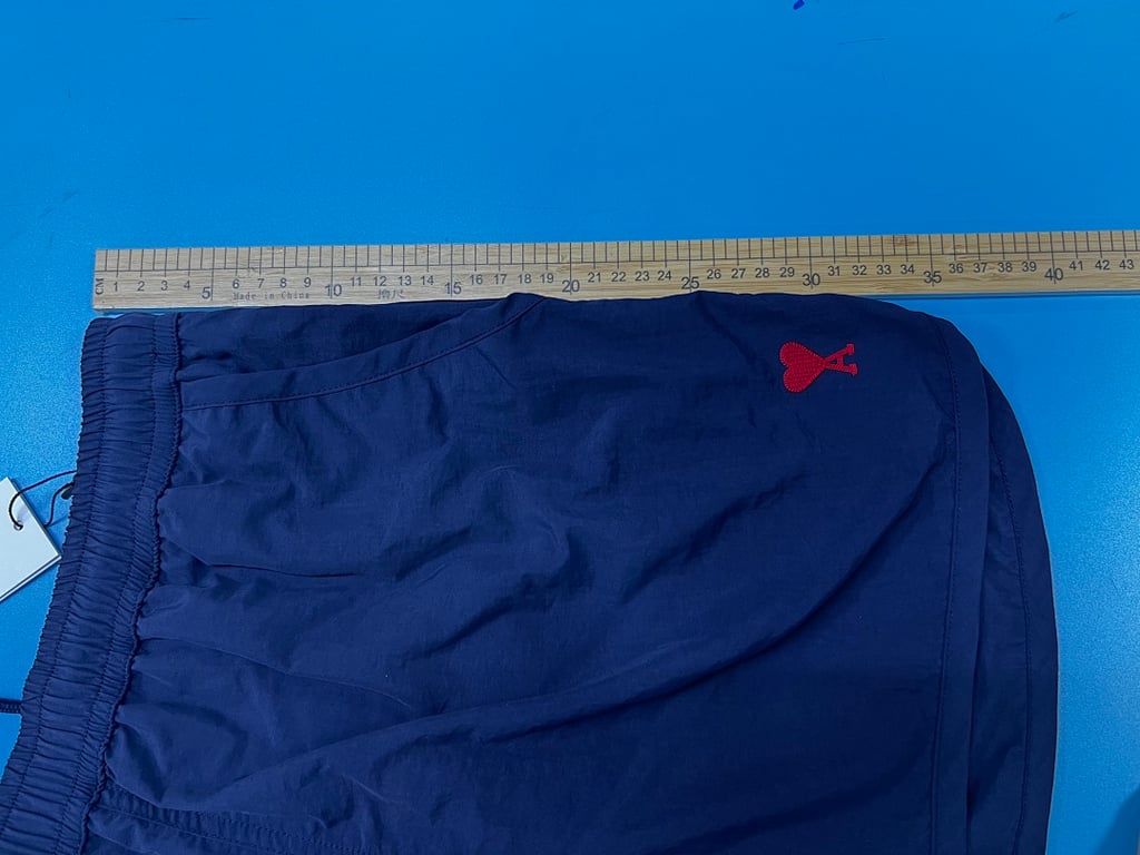 Ami Paris Ami de Coeur Swim Shorts - 18