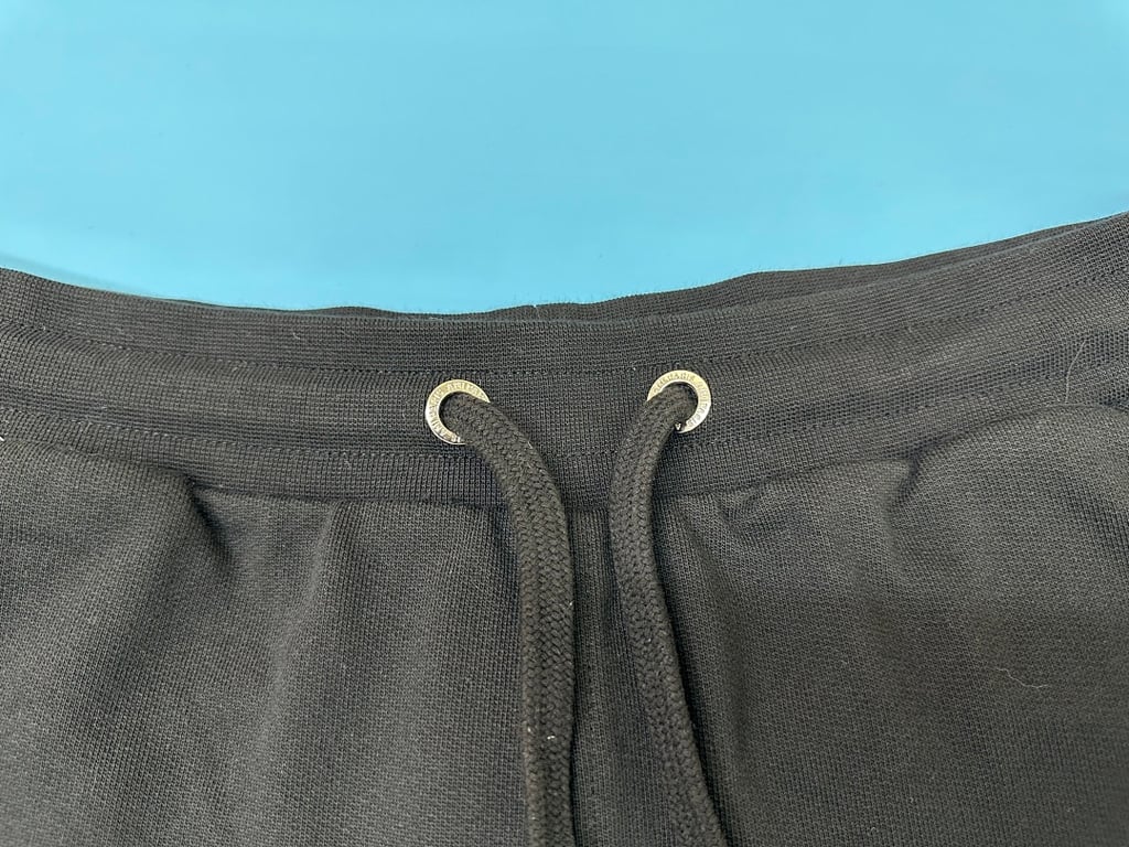 Ami Paris Ami de Coeur Sweat Shorts - 27