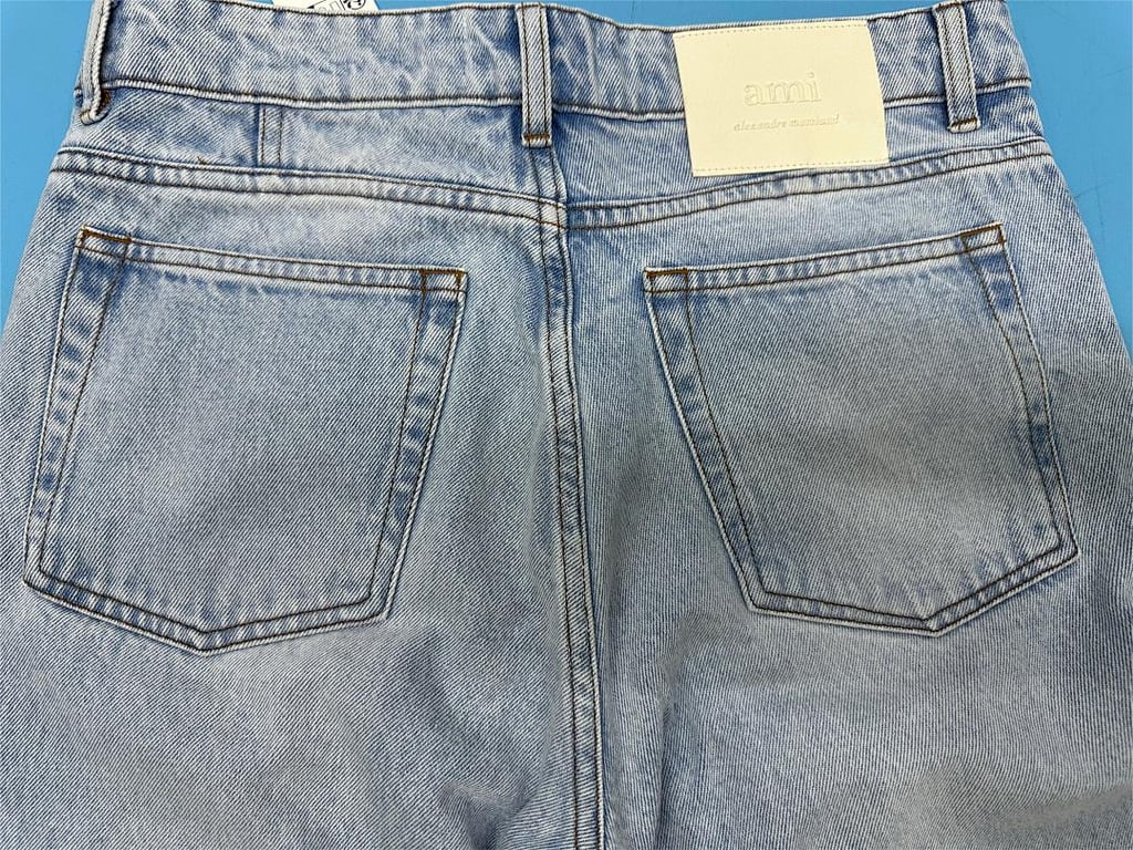 Ami Paris Metal Heart Light Blue Jeans - 33