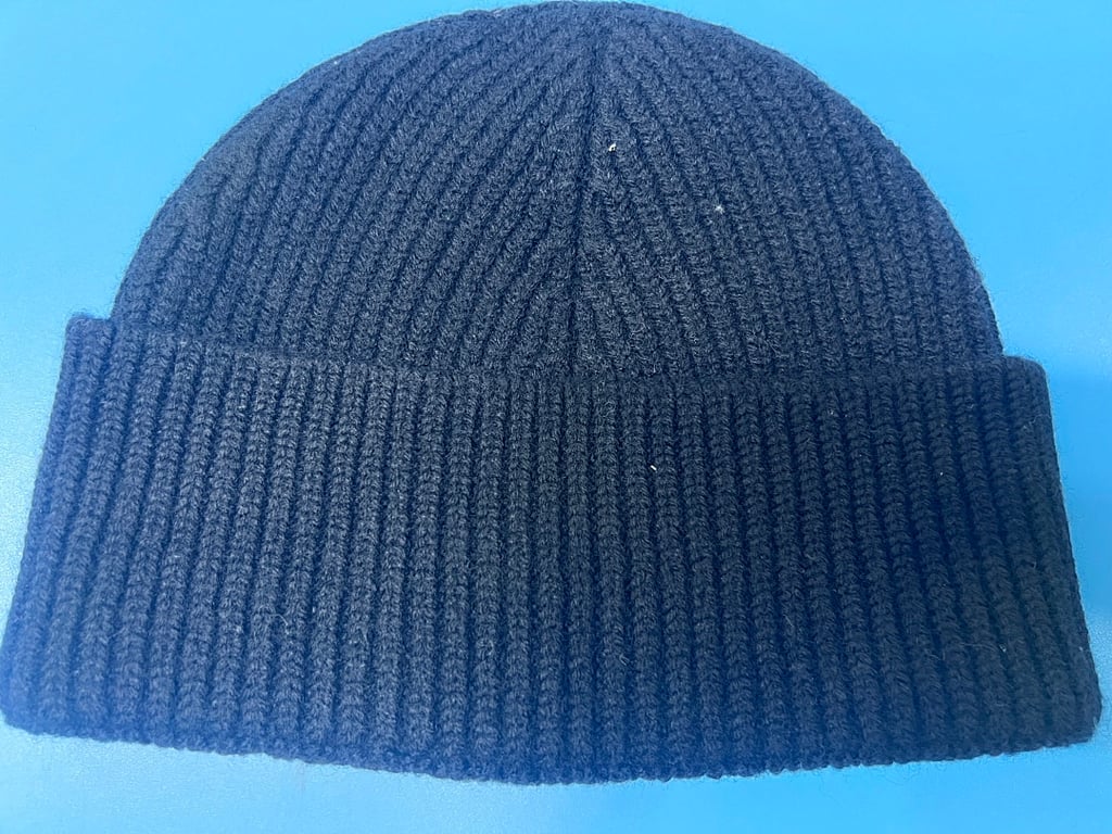 Ami Paris Ami de Coeur Wool Beanie Black - 11