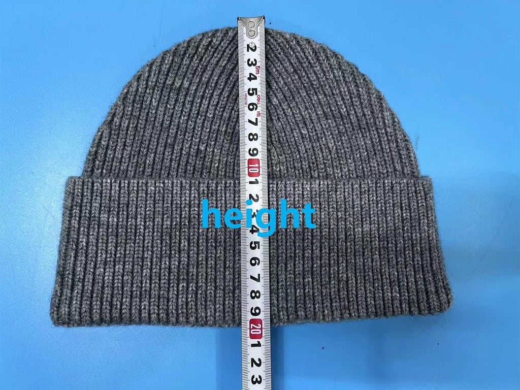 Ami Paris Ami de Coeur Wool Beanie Black - 18