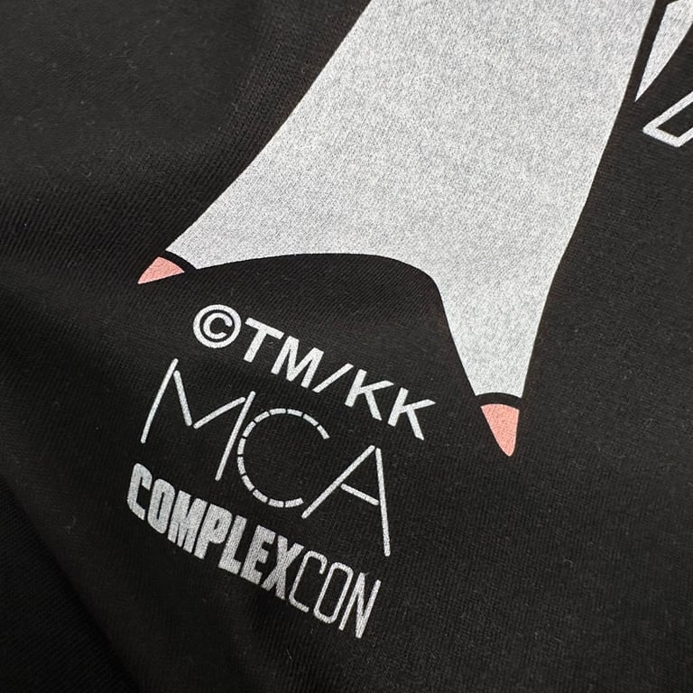 Takashi Murakami MCA Chicago ComplexCon Graphic Tee - 4