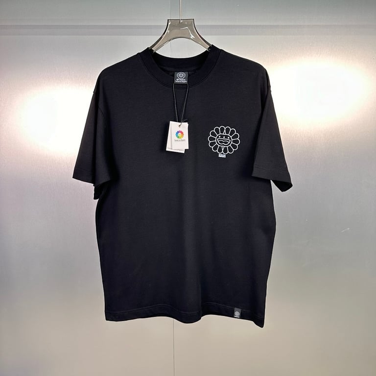 Takashi Murakami Sunflower ComplexCon Tee - 32