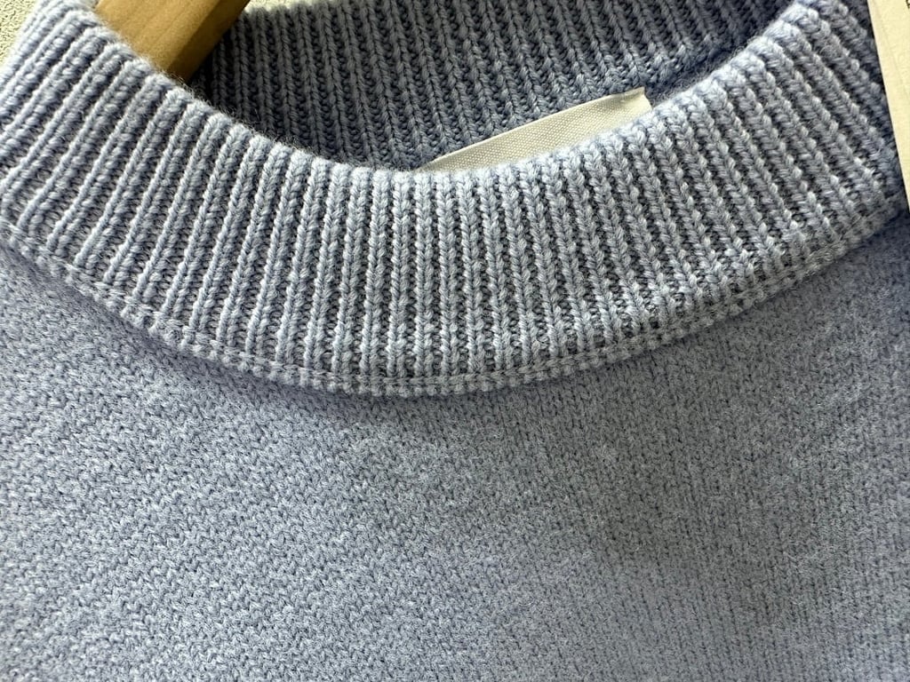 Ami Paris Ami de Coeur Merino Wool Sweater - 76