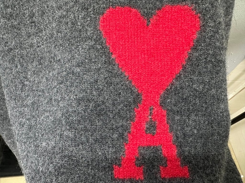 Ami Paris Ami de Coeur Crewneck Sweater - 17