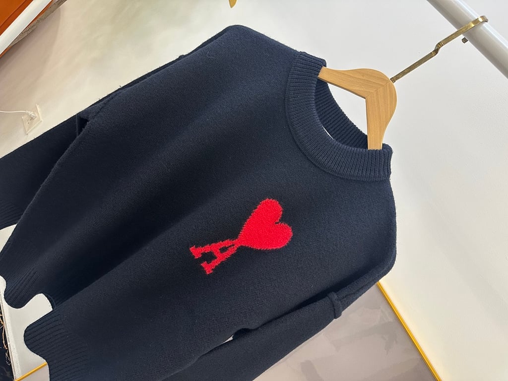 Ami Paris Ami de Coeur Crewneck Sweater - 52