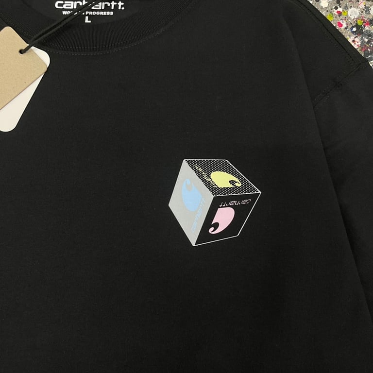 Carhartt WIP L/S Dice Graphic Tee - 15