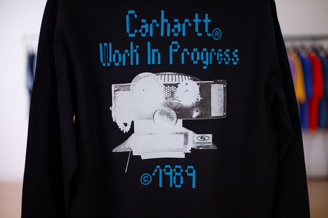 Carhartt WIP L/S Soundface T-Shirt - 11