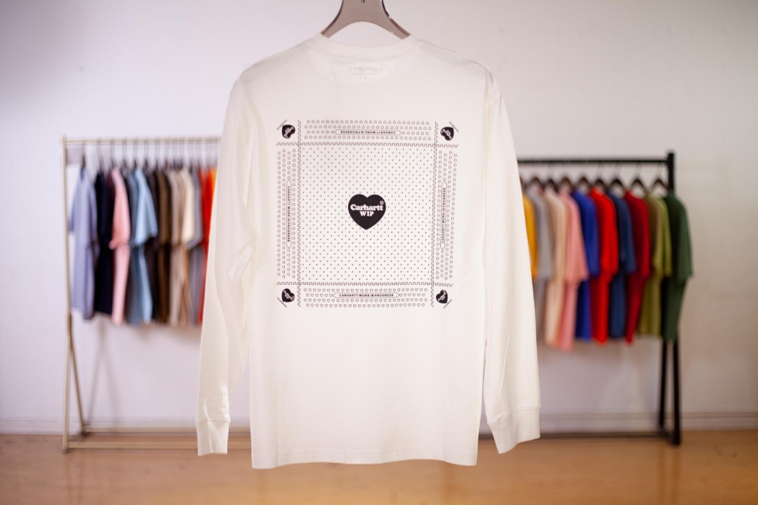 Carhartt WIP L/S Heart Bandana Longsleeve - 14