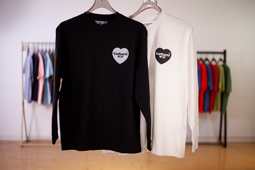 Carhartt WIP L/S Heart Bandana Longsleeve - 15